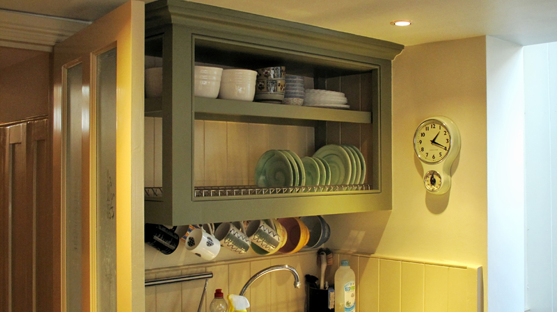 Custom made kitchen cabinets, hand painted finish. Stoke Newington, London N16 