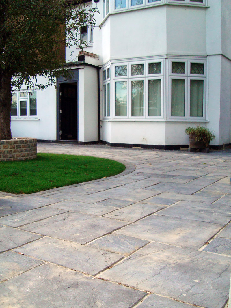 Front garden remodeling, driveway paving, fence wall with iron railings + green & brickwork. Leytonstone, London E11 